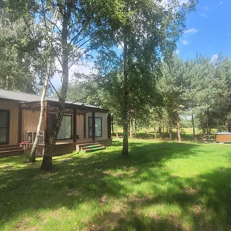 Aldeamento Turístico Wioslem W Hamaku Nad Wkra *