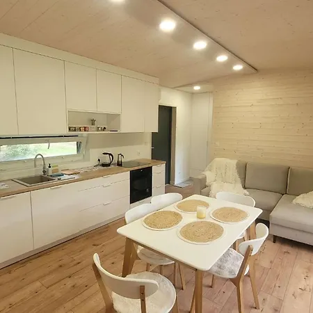 Aldeamento Turístico Wioslem W Hamaku Nad Wkra Rybitwy (Plonsk)